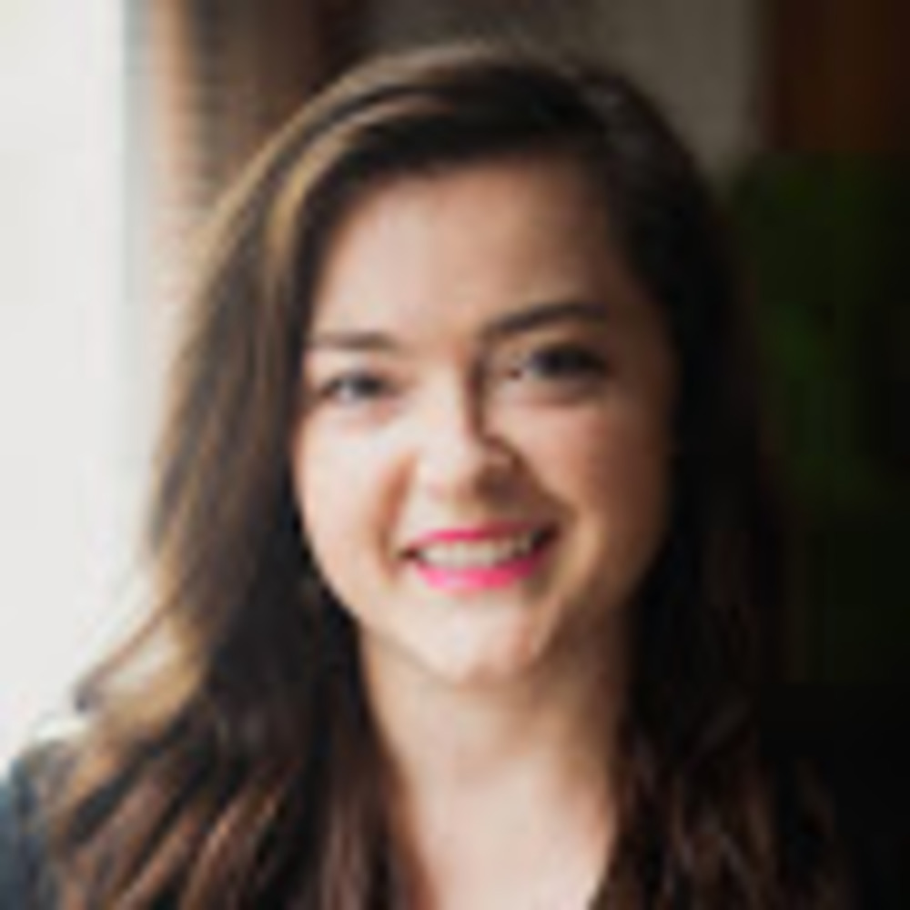 Meet your Posher, Becca